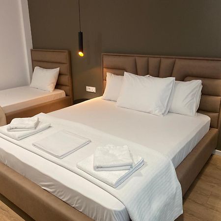 Augusto Rooms Sarandë Exterior foto