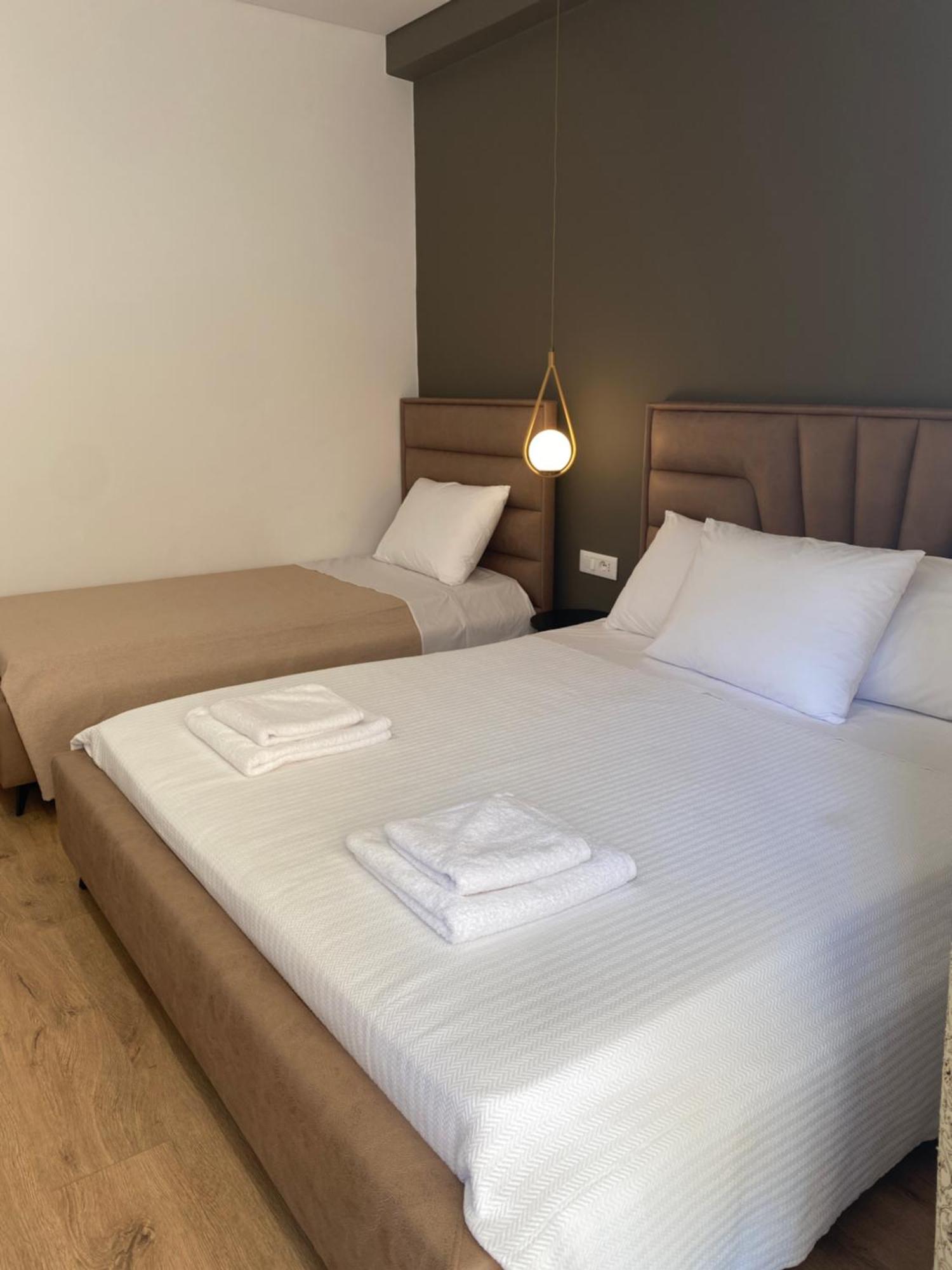 Augusto Rooms Sarandë Exterior foto