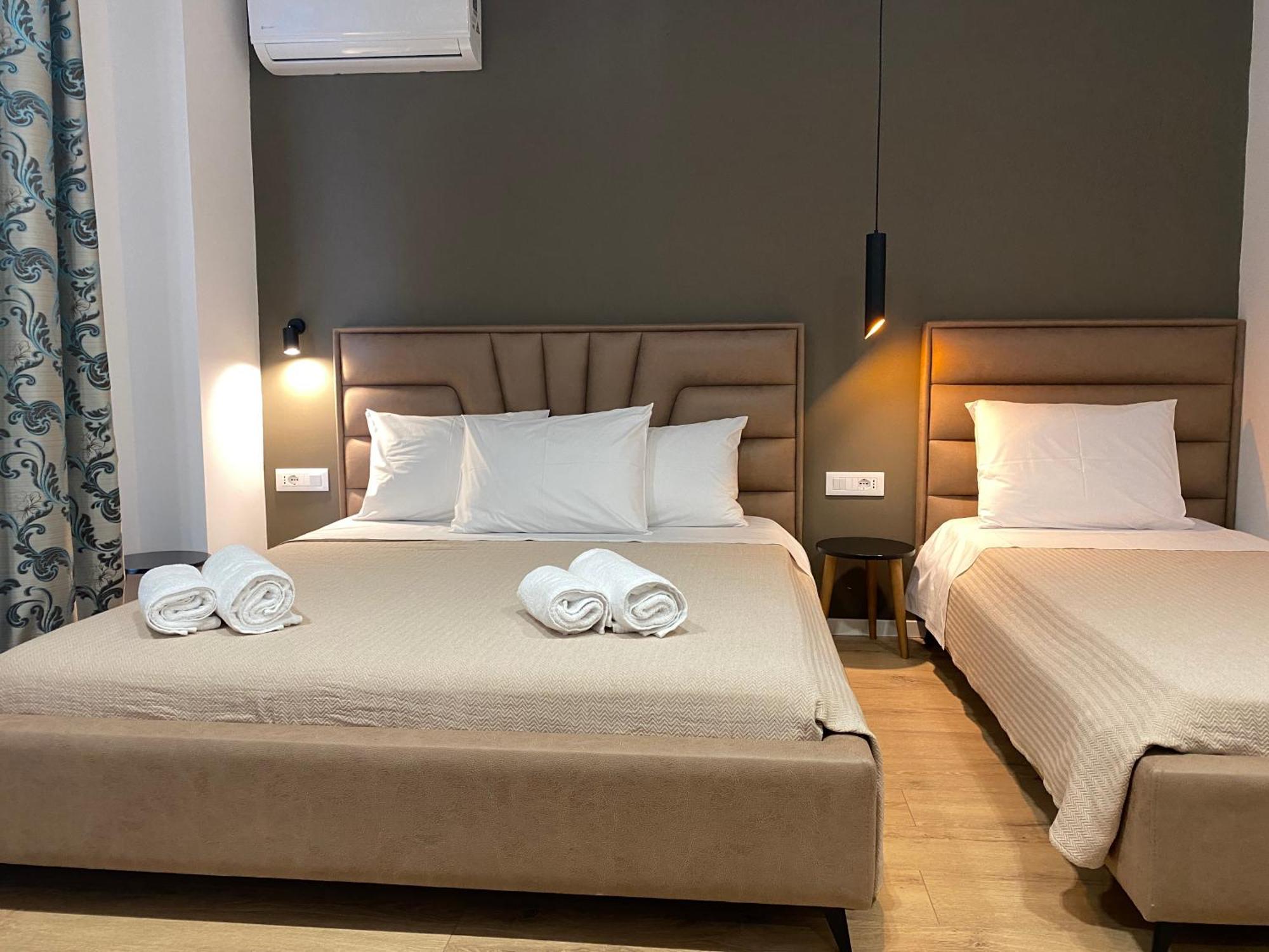 Augusto Rooms Sarandë Exterior foto